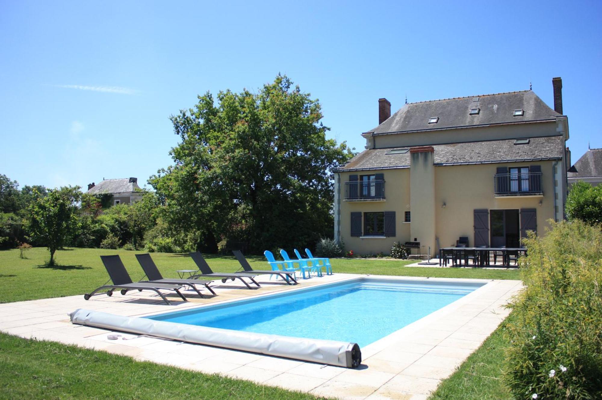 Villa Le Printemps, Maison 15 Pers Avec Piscine Cheviré-le-Rouge Exterior foto